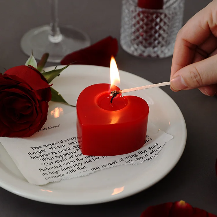Love Candle Wedding Confession Birthday Fragrance Valentine's Day Gift Red Heart Shaped Scented Candle