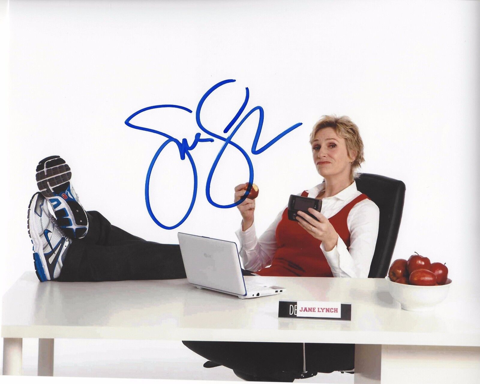 JANE LYNCH SIGNED WRECK-IT RALPH 8x10 Photo Poster painting A W/COA 40 YEAR OLD VIRGIN GLEE