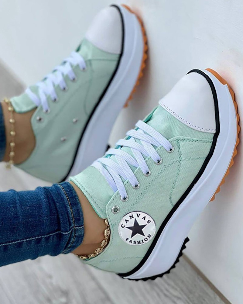 Eyelet Lace-up Flatform Canvas Shoes