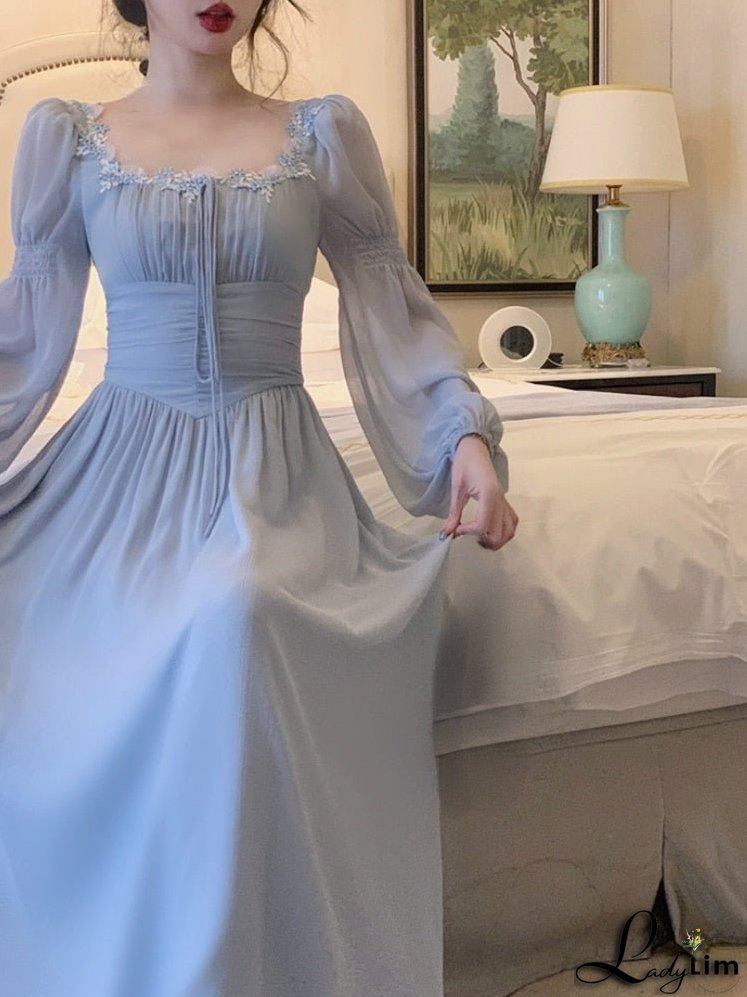 Effortless and Chic Dress