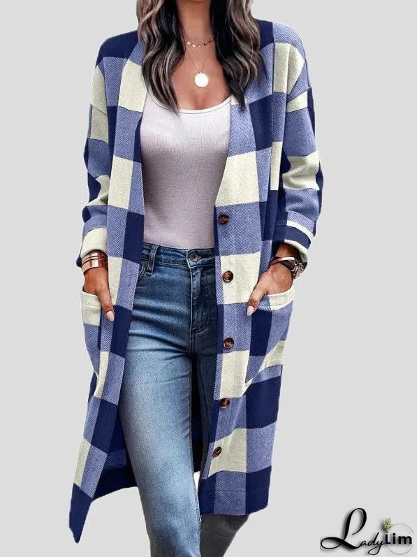 Fashionable and Minimalist Cardigan