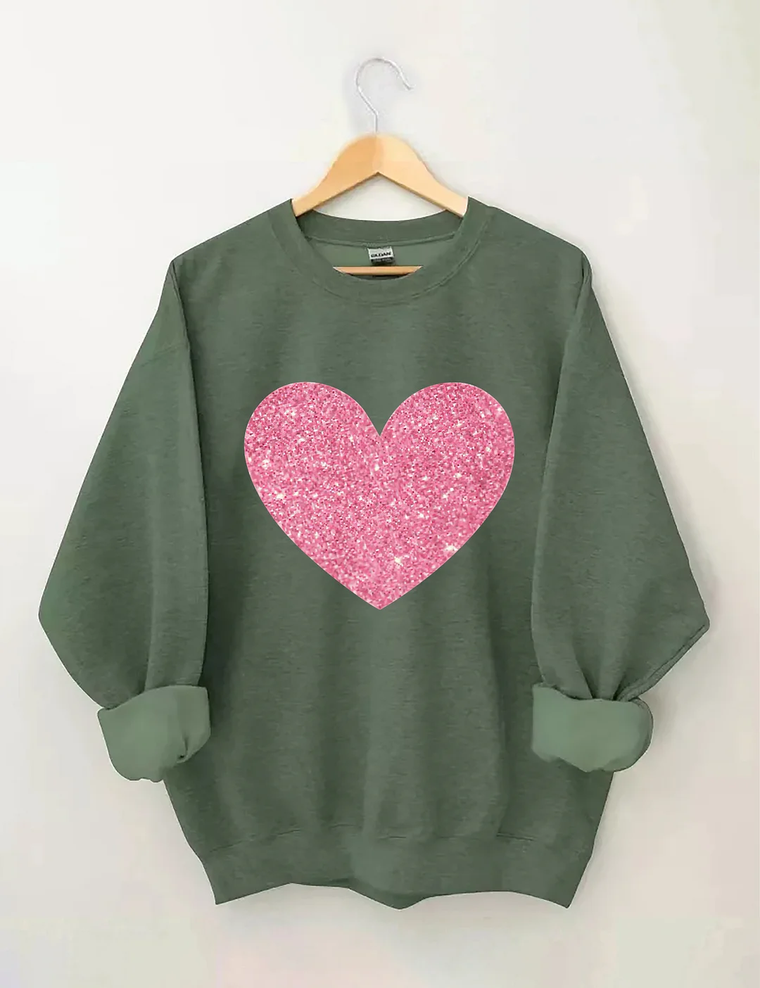 Valentine&rsquo;s Day Glitter Heart Sweatshirt