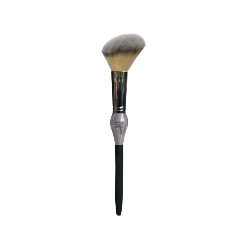 It Cosmetics Heavenly Luxe French Boutique Blush Brush #4