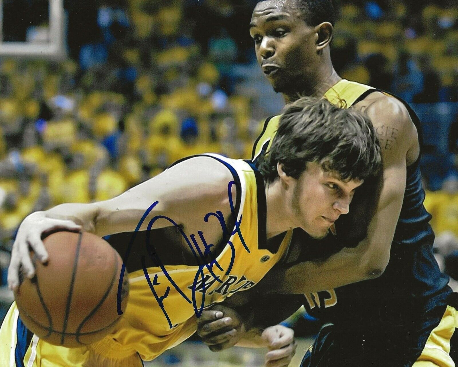 Travis Diener signed Marquette Golden Eagles 8x10 Photo Poster painting autographed