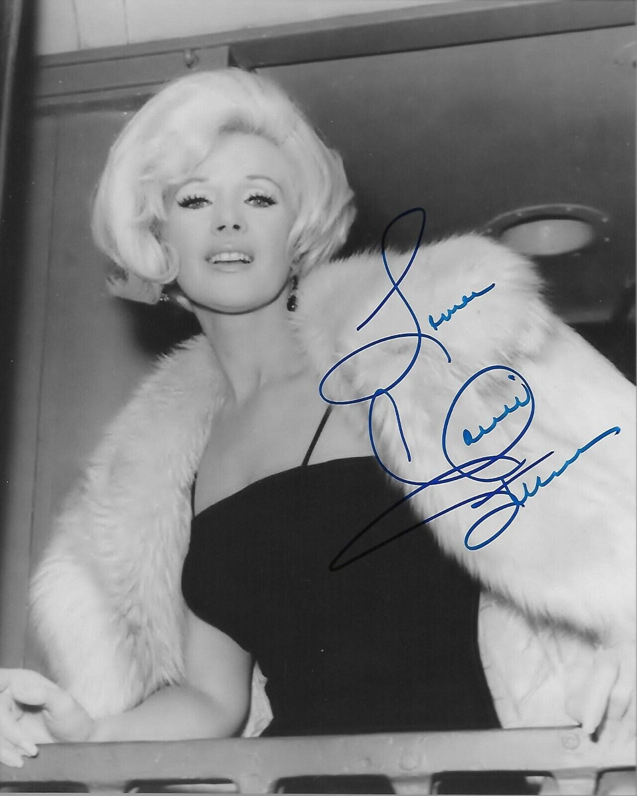 Connie Stevens Original Autographed 8X10 Photo Poster painting #51 signed at Hollywood Show