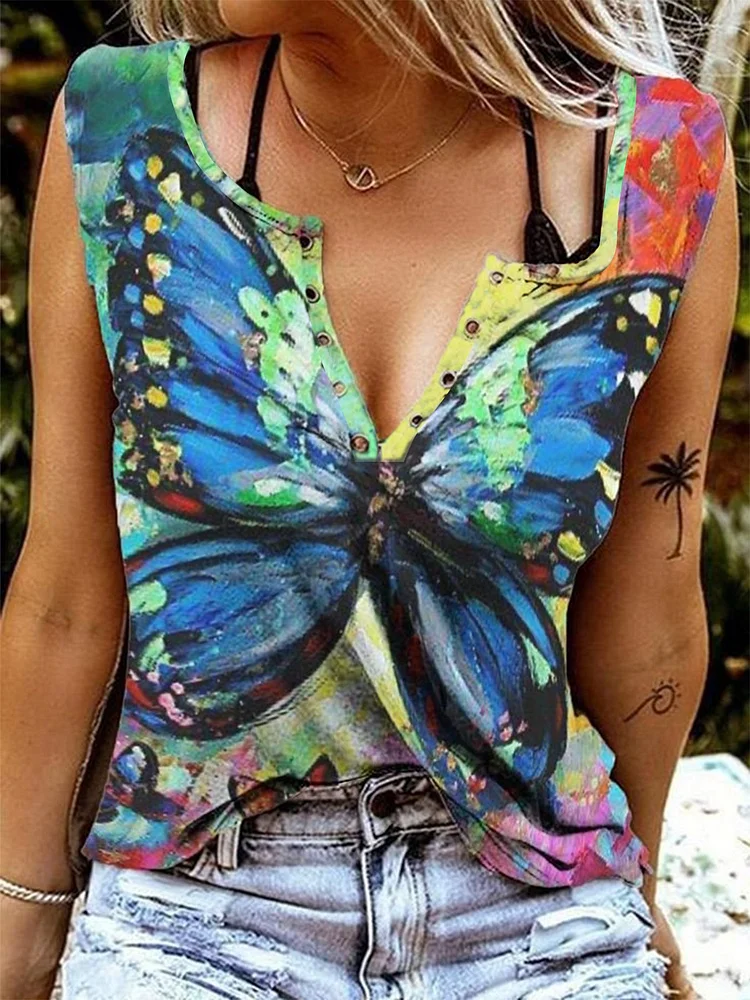 A Stylish Sleeveless Vest With A Tie-Dye Butterfly Pattern