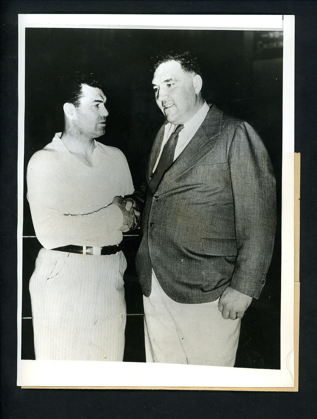 Boxers Jack Dempsey & Jess Willard 1933 Press Photo Poster painting Boxing