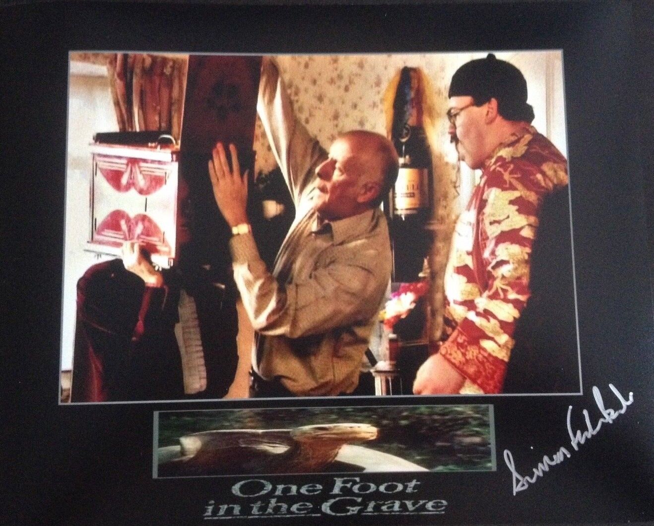 SIMON FISHER BECKER - ONE FOOT IN THE GRAVE ACTOR - SUPERB SIGNED Photo Poster painting