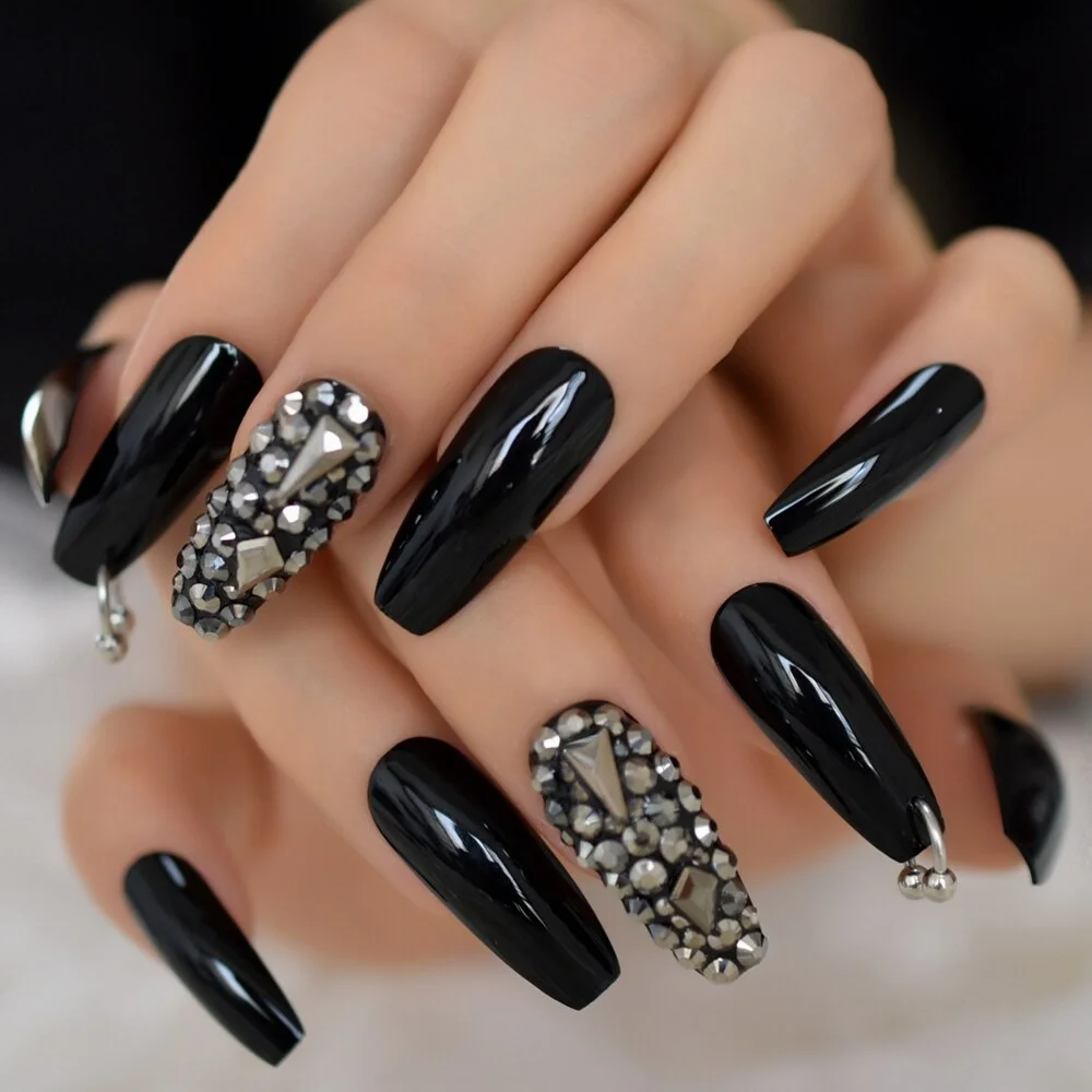 Applyw Dark Silver Strass Fake Nails Studs Extra Long Horse Shoe Metal Coffin Faux Ongles with Decorative Stones Frosted Maniture Tips