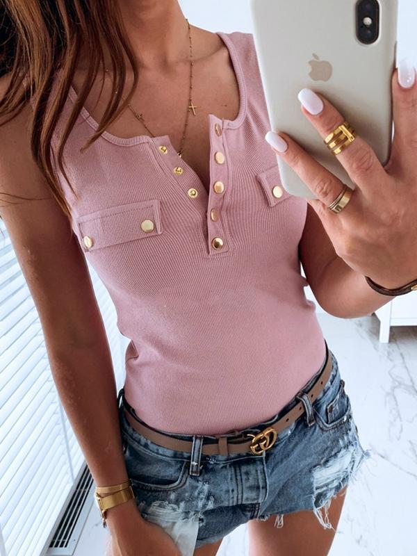 sleeveless tight shirt