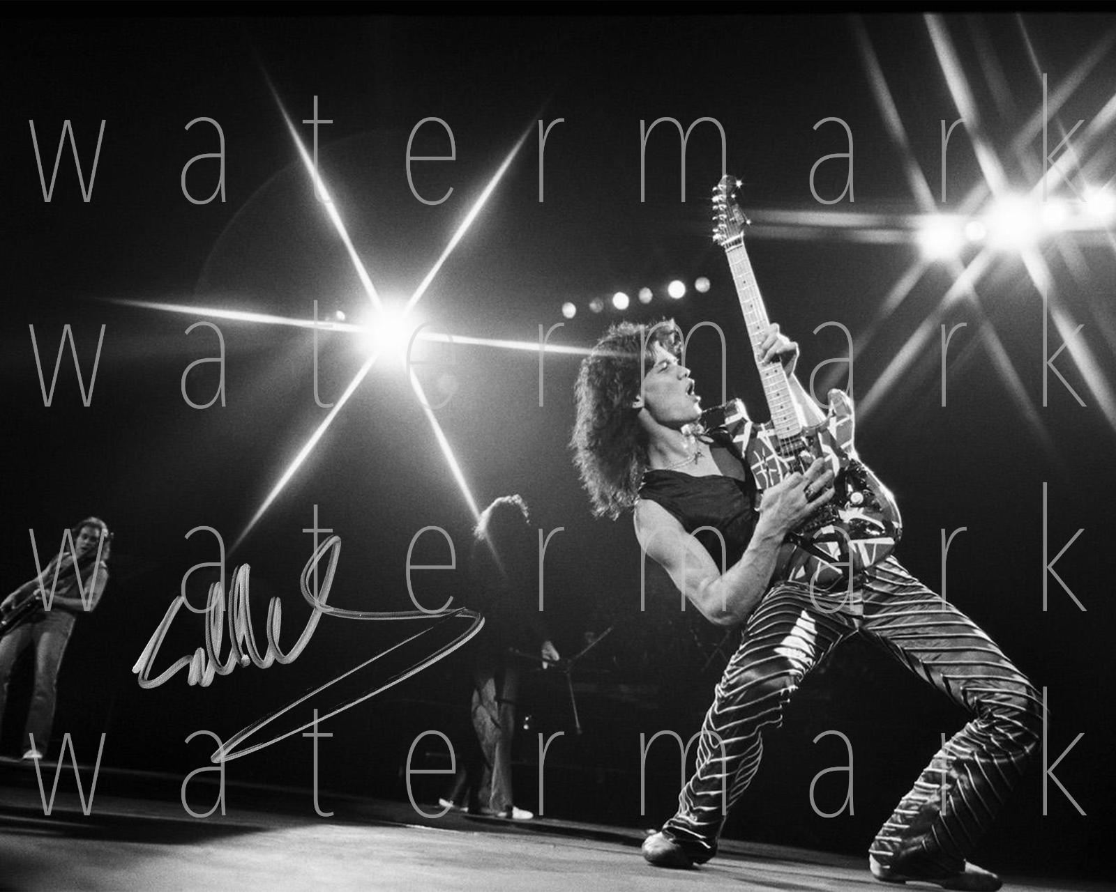 Eddie Van Halen signed 8X10