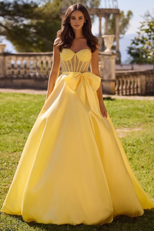 A-Line Yellow Sweetheart Beadings Bow Prom Dress