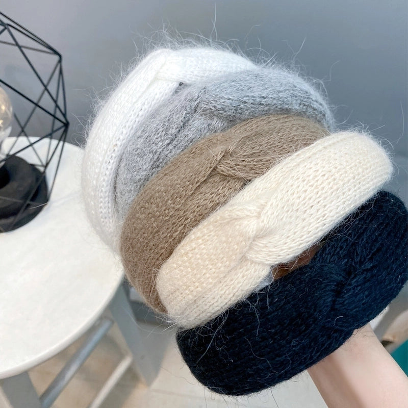 Fashion Knotted Simple Middle Headband