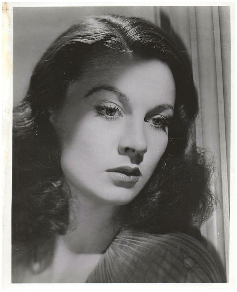 Vivian Leigh 8x10 Picture Simply Stunning Photo Poster painting Gorgeous Celebrity #2