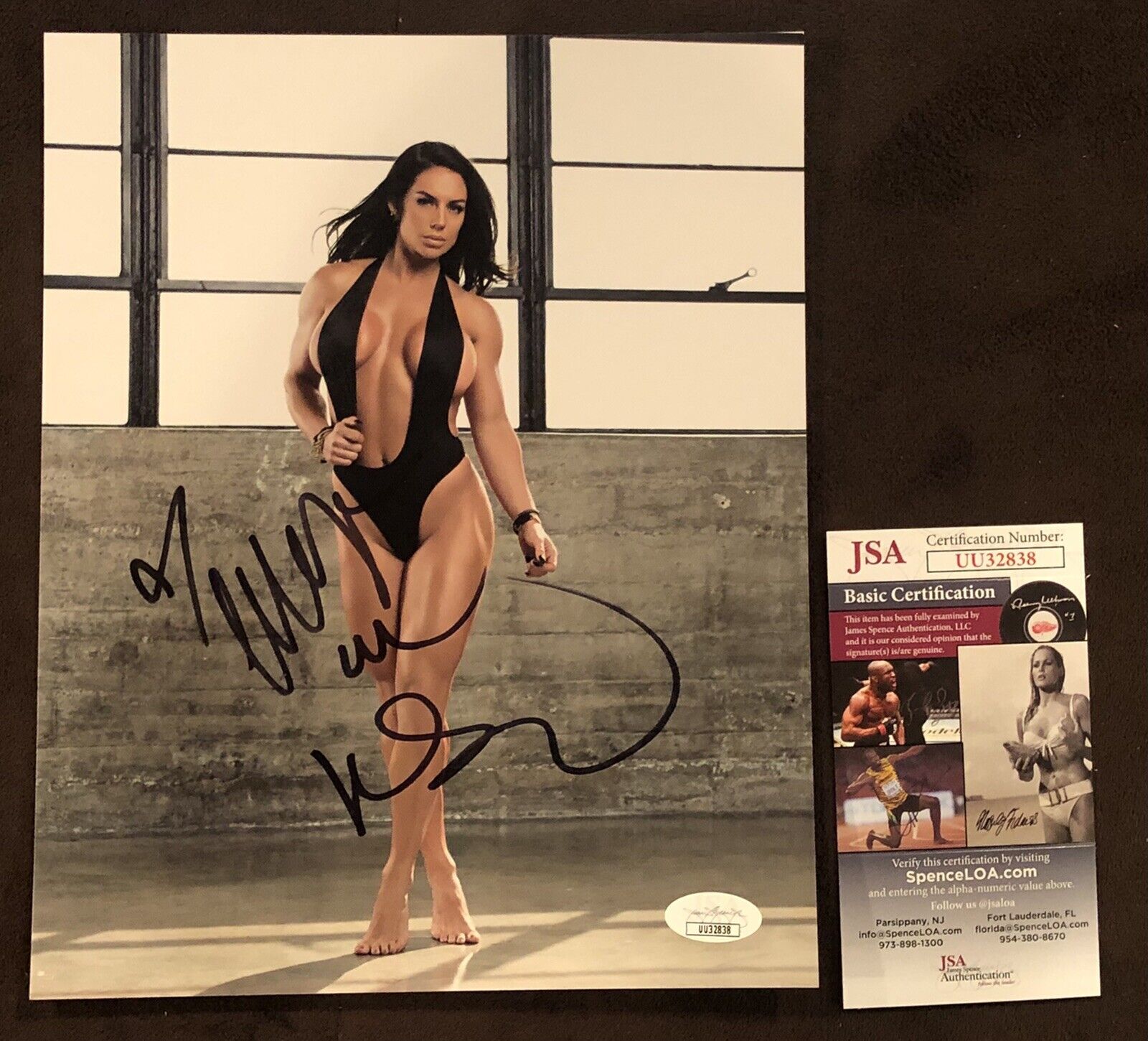 Celeste Bonin Kaitlyn SIGNED 8X10 Photo Poster painting Autograph Sexy Fitness Model ??WWE Diva