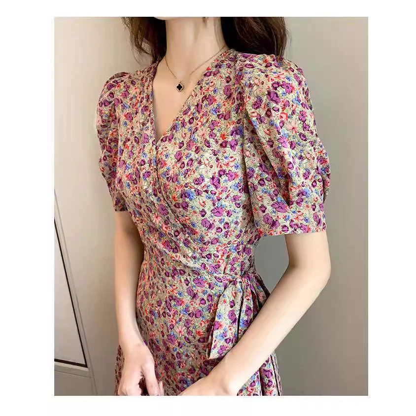 Uveng Uveng Summer New Super Fairy Department Waist Show Thin V Neck Floral A Piece Of Large Pendulum Short-Sleeved Dress Female Ins