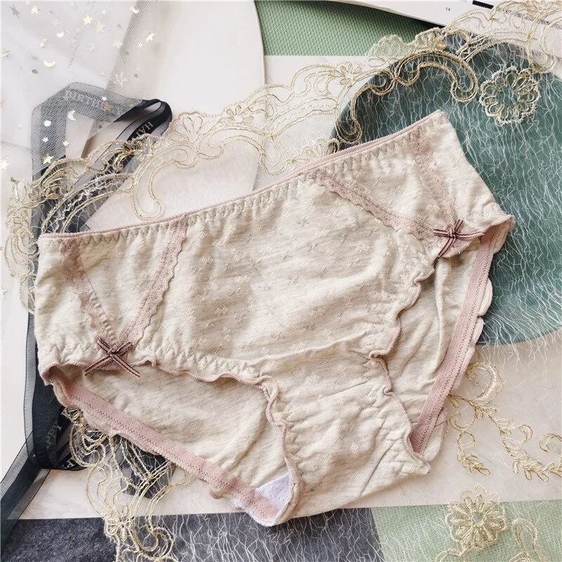 Billionm Department Autumn Cute Printed Cotton Lace Low Waist Women's Panties Small Floral Bow Student Fashion Lolita Briefs New Sexy
