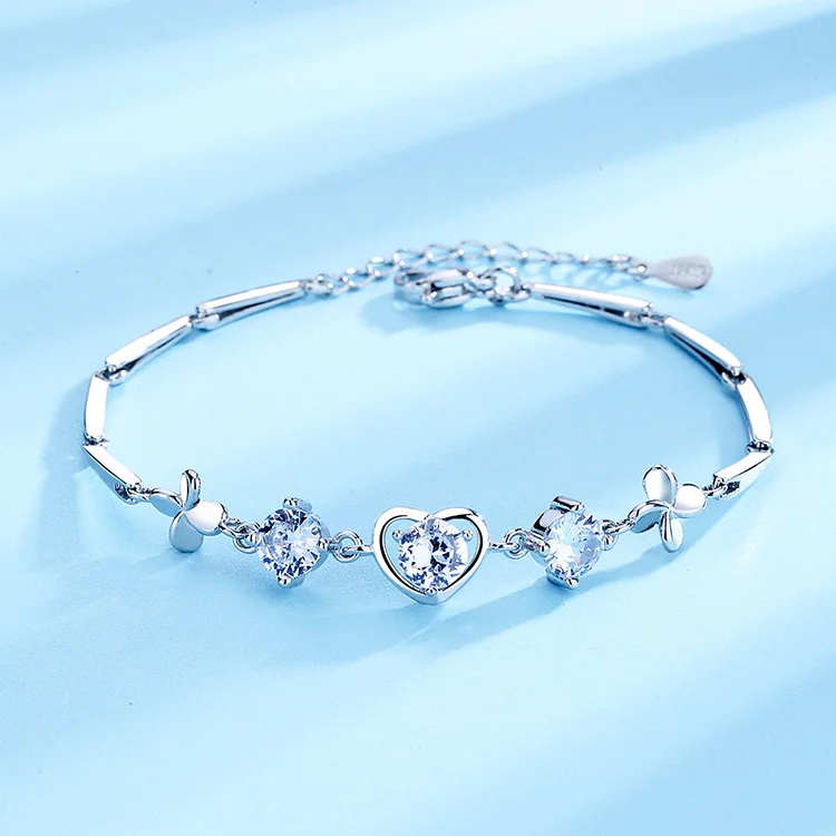 Lucky Clover Heart Bracelet