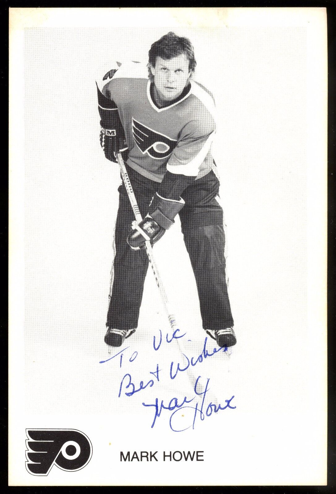 1980'S MARK HOWE AUTOGRAPH ON PROMOTIONAL PHILADELPHIA FLYERS TEAM Photo Poster painting CARD