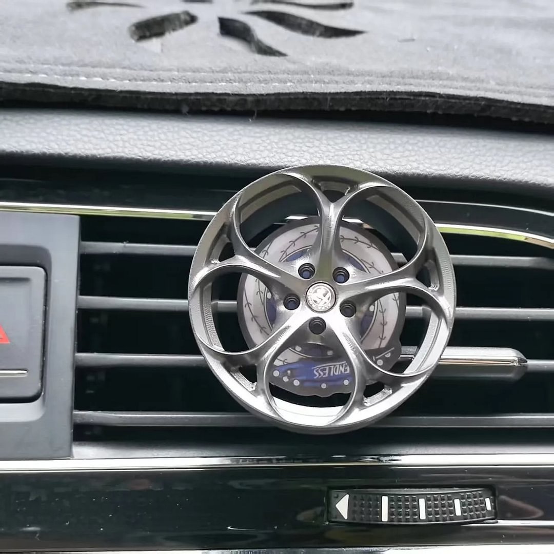 Car-mounted forged aluminum alloy wheel-shaped air freshener (car logo can be customized)