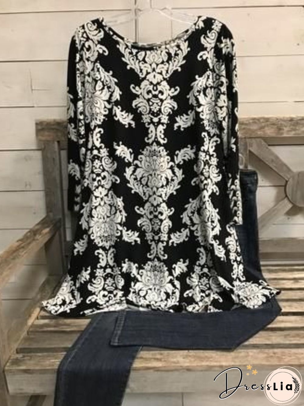 Casual Long Sleeve Round Neck Plus Size Printed Tops