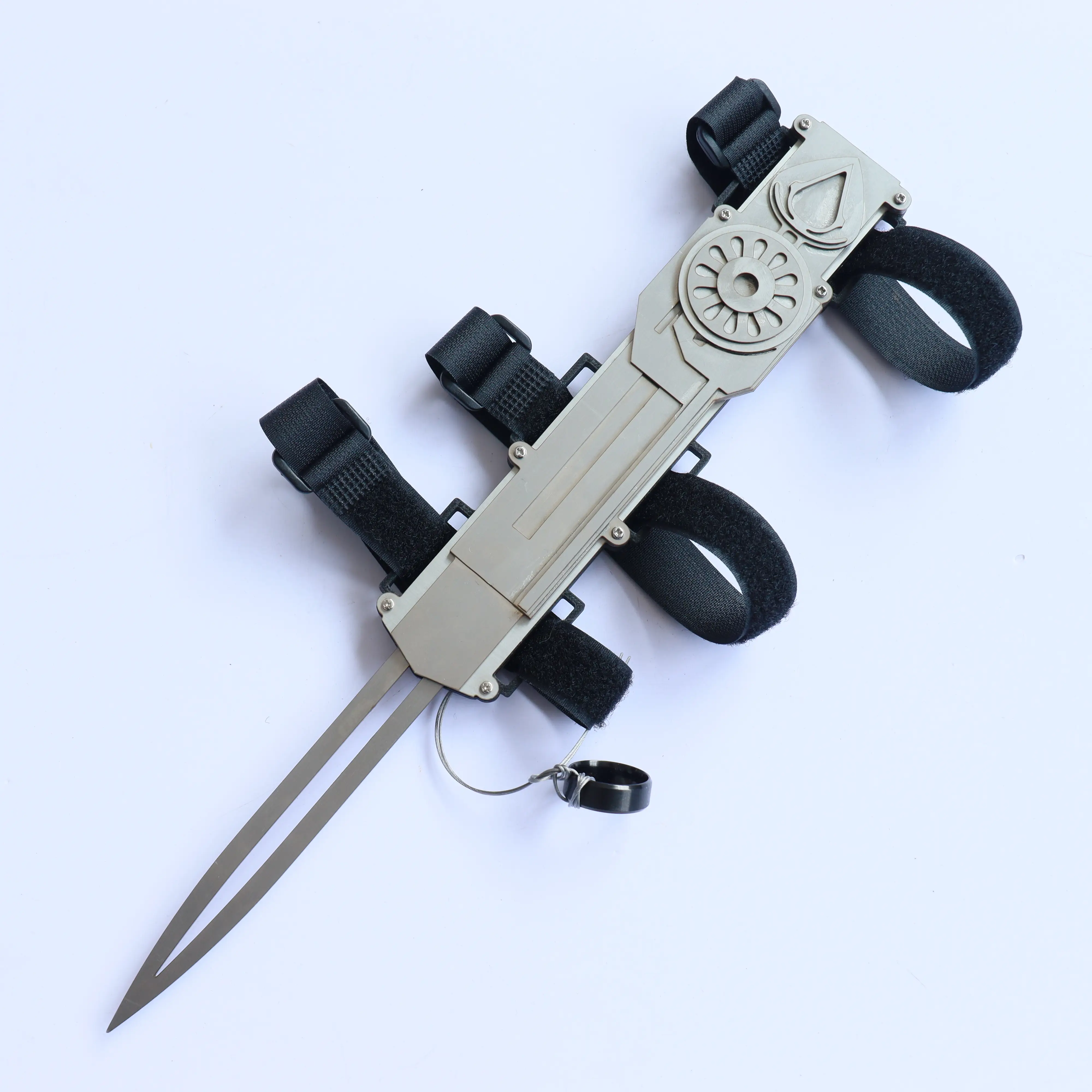 Myhiddenblade Ezio metal hidden blade （ Locking Hidden Blade ） - MyHiddenBlade