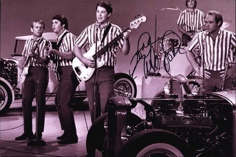 The Beach Boys Mike Love authentic signed 10X15 Photo Poster painting |CERT Autographed A0001