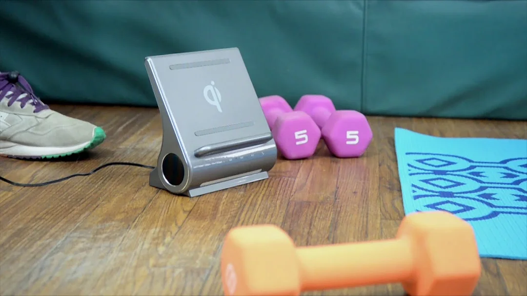Azpen D108 Wireless Charging Dock
