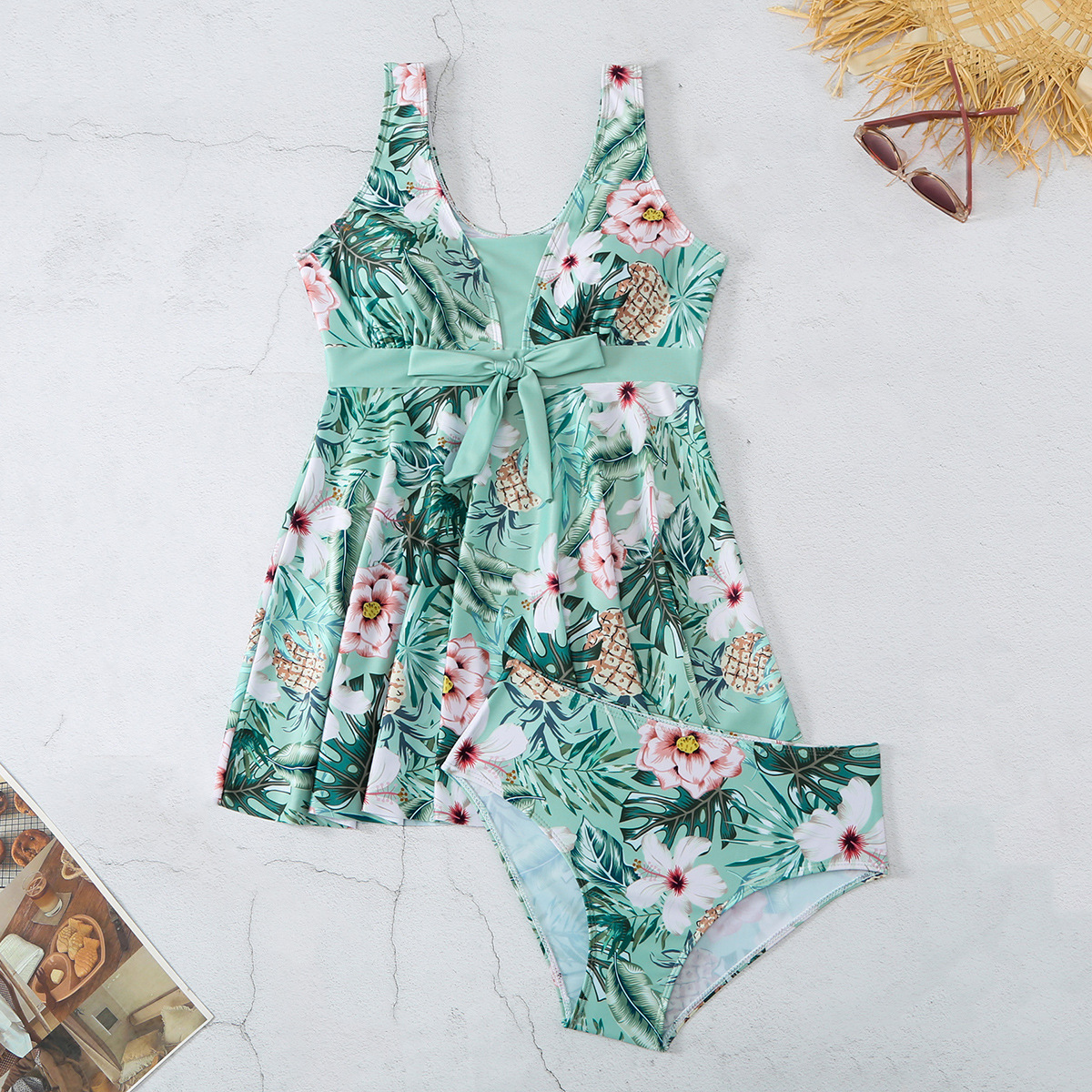 Mature Women's V-neck Printed Split Bikini Swimsuit