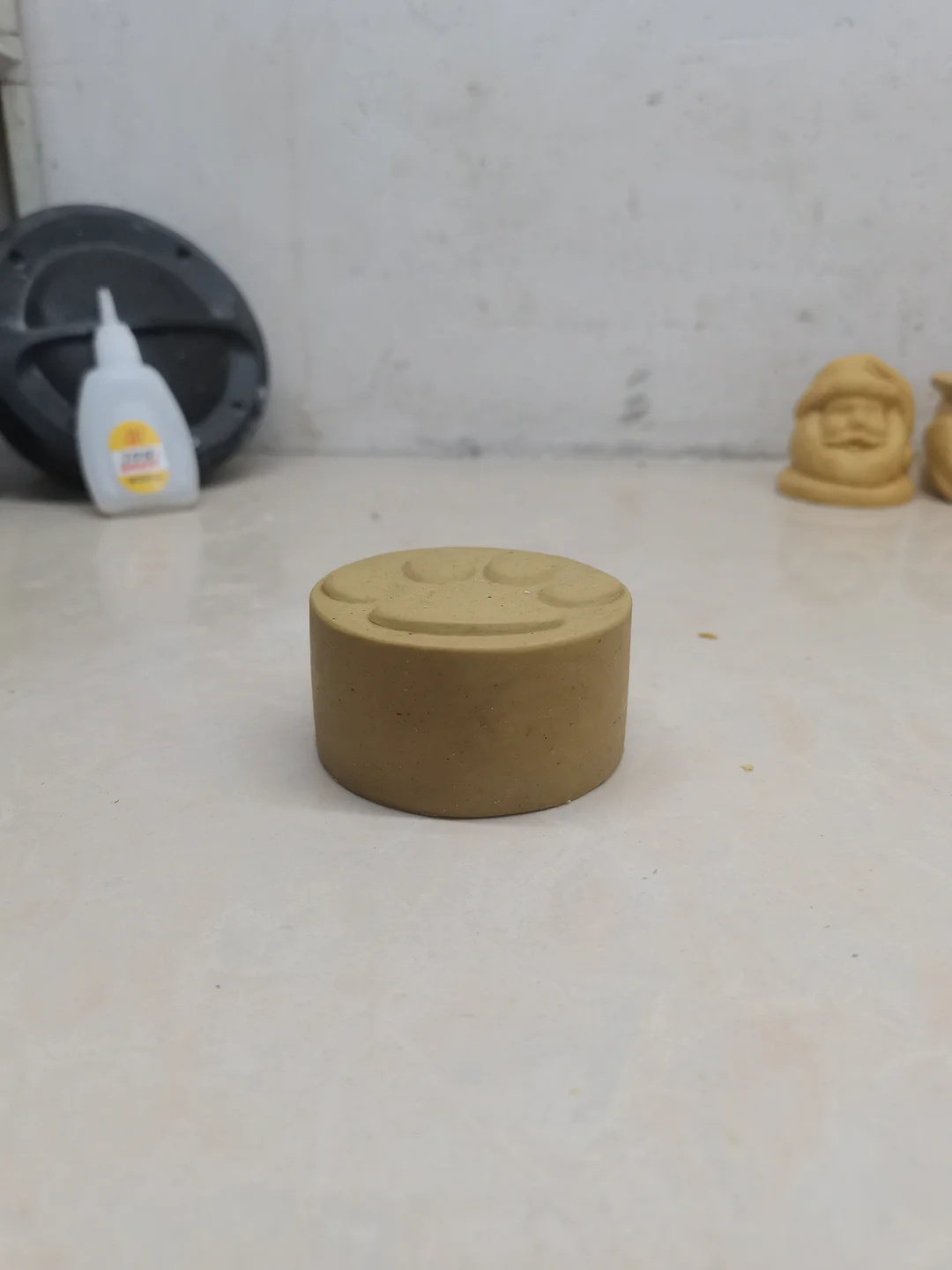 [Earlybird Price] 2 Dog Paw Print Porcelain Toilet Bolt Covers