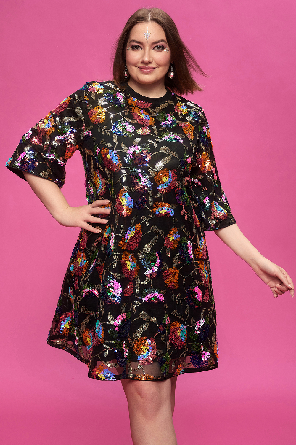 Design Plus Size Party Black Round Neck Short Sleeve Sequin Mini Dresses [Pre-Order]