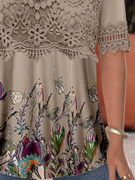 Women's Short Sleeve V-neck Lace Graphic Top