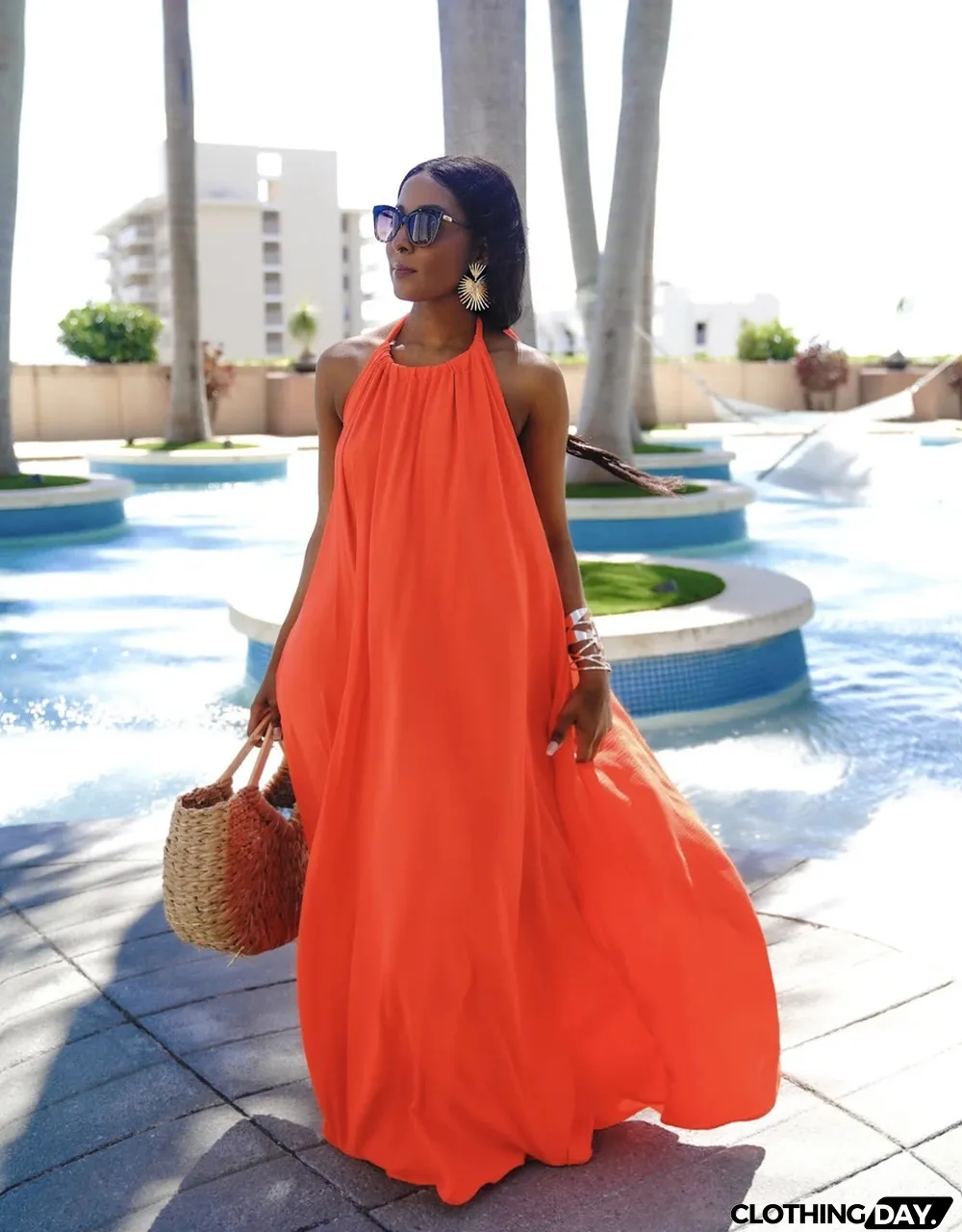 Summer Women's Sleeveless Halter Neck Sexy Low Back Solid Color Maxi Dress