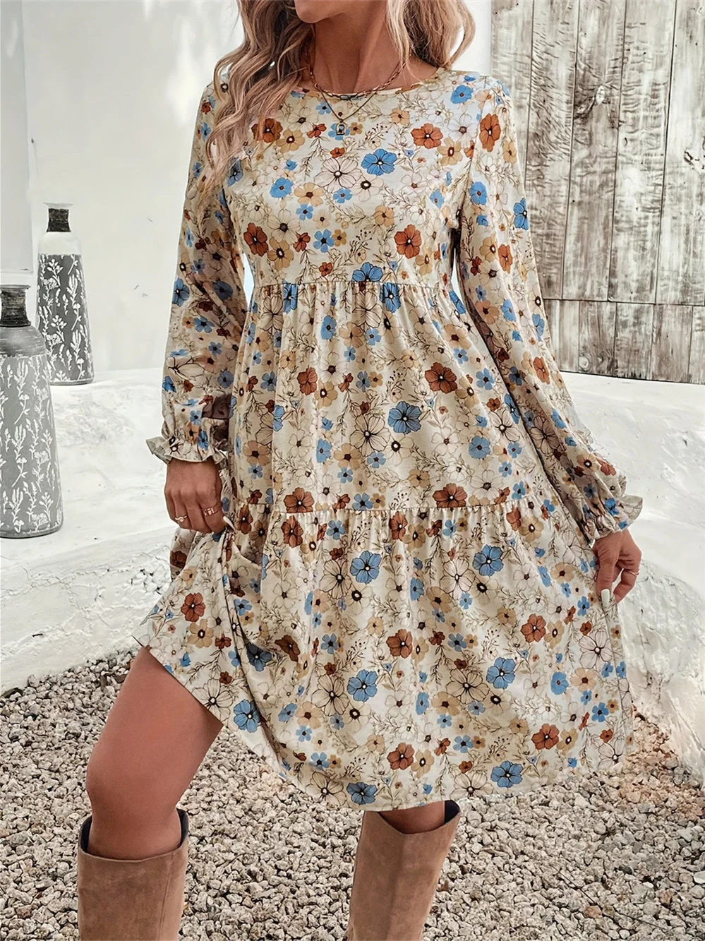 Women's Long Sleeve Scoop Neck Floral Printed Midi Dress