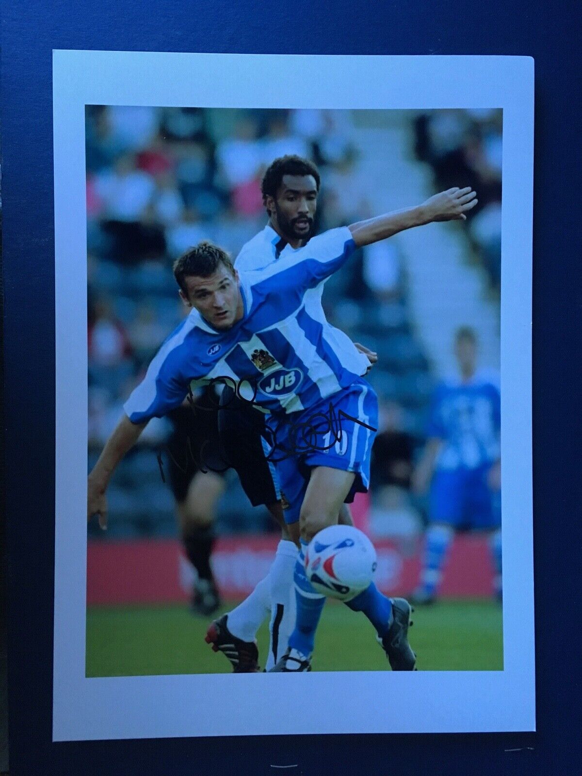 LEE McCULLOCH - FORMER WIGAN FOOTBALLER - EXCELLENT SIGNED Photo Poster painting