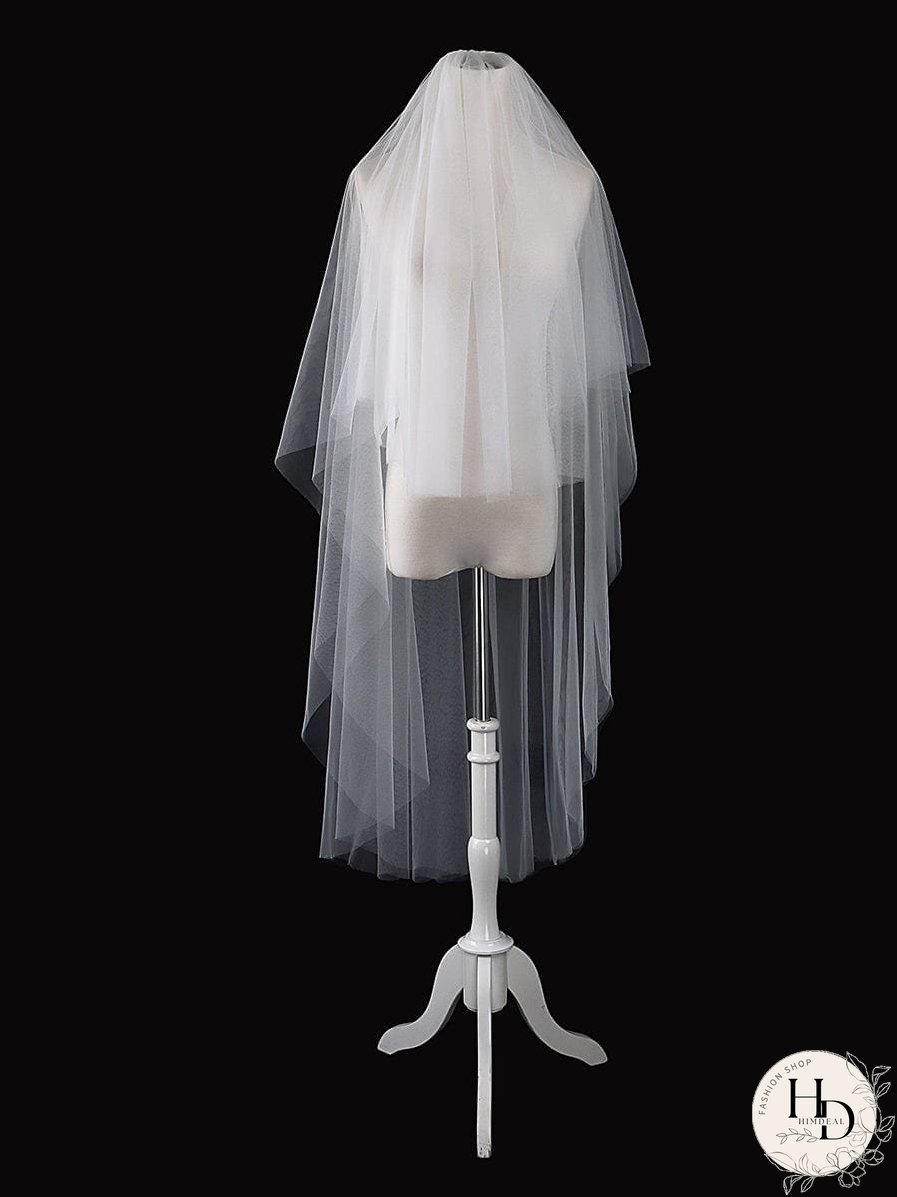Sophisticated Bridal Mesh Veil