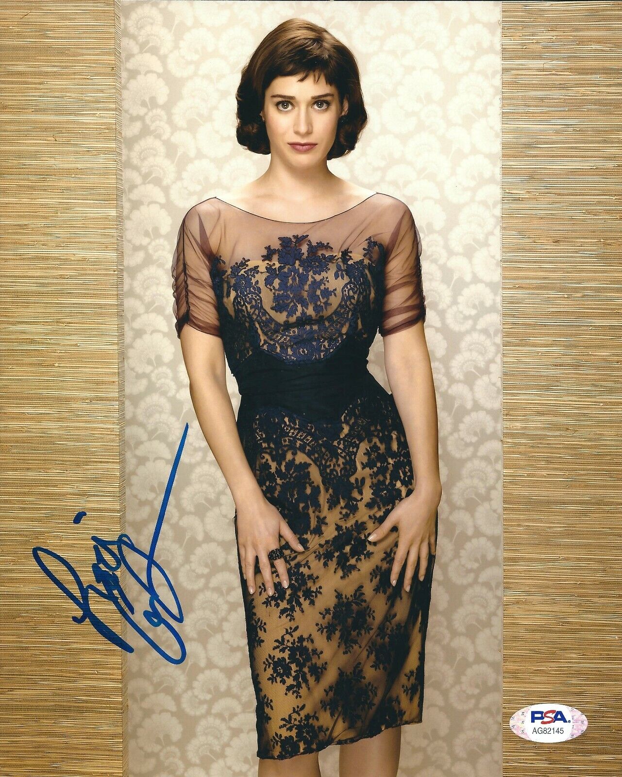 Lizzy Caplan Signed 8x10 Photo Poster painting PSA AG82145