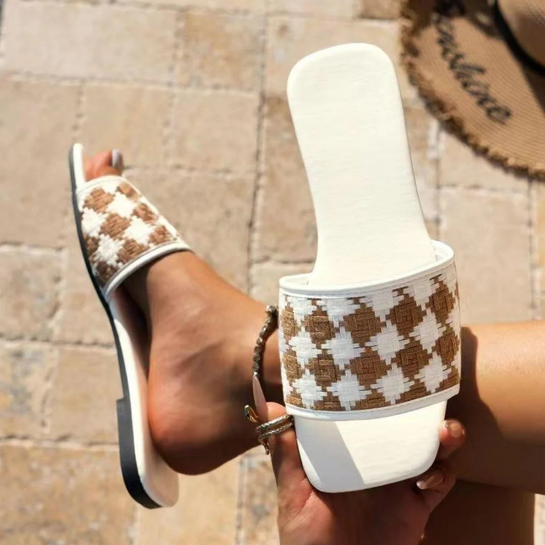 Classic and fresh orthopedic Sandals