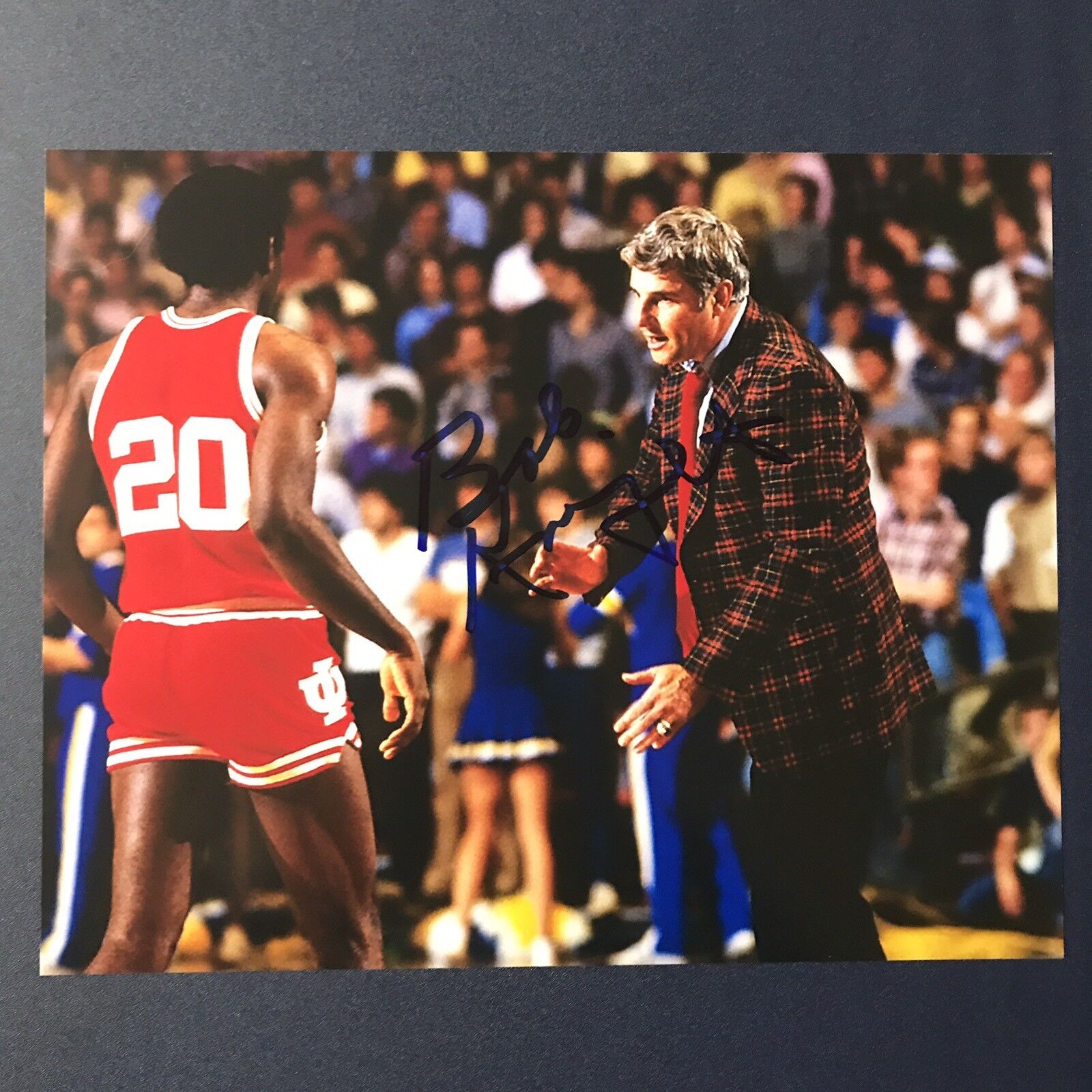 BOB KNIGHT SIGNED 8x10 Photo Poster painting INDIANA HOOSIERS LEGEND HEAD COACH AUTOGRAPHED COA