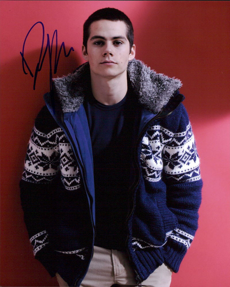 Dylan O'Brien signed authentic 8x10 Photo Poster painting COA