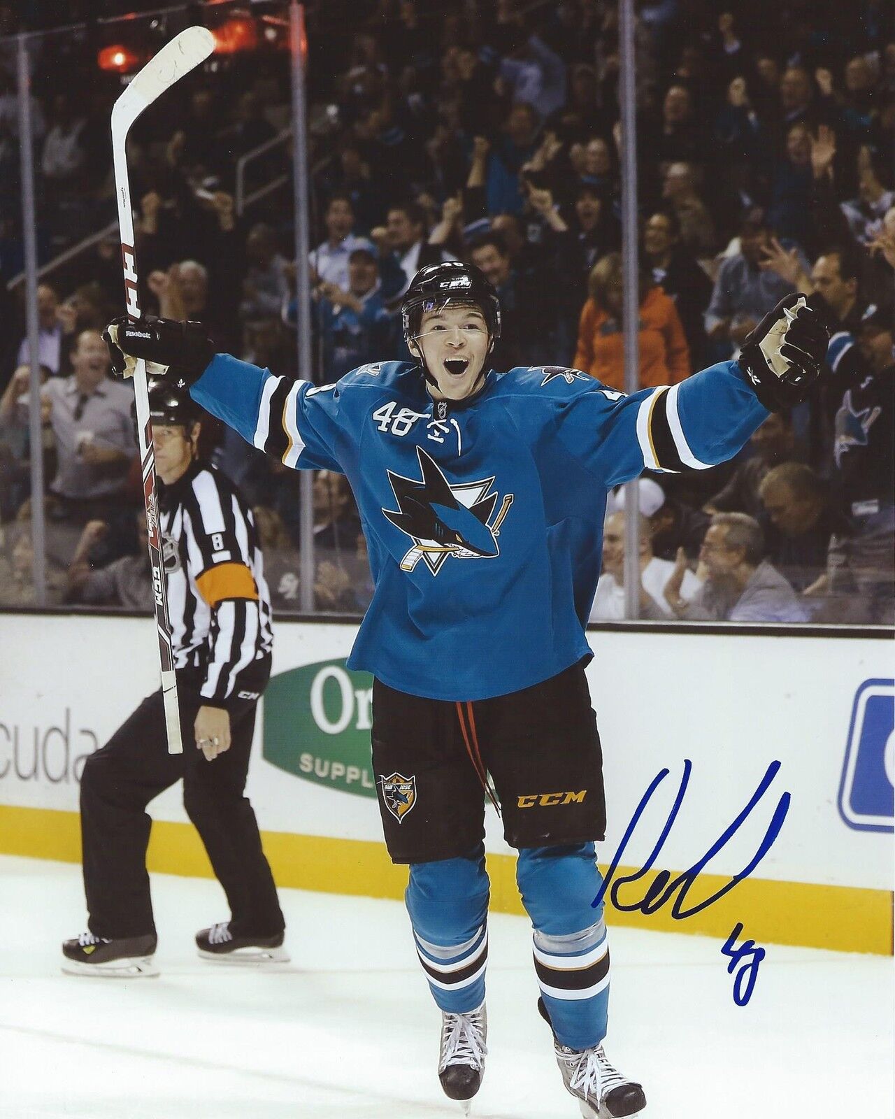 Tomas Hertl Signed 8x10 Photo Poster painting San Jose Sharks Autographed COA C