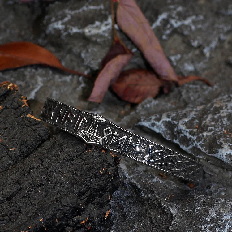 Coutureaura Celtic Knot Mjolnir Runes Stainless Steel Viking Bracelet