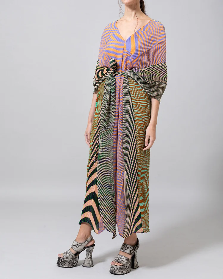 Pleated psychedelic print midi dress