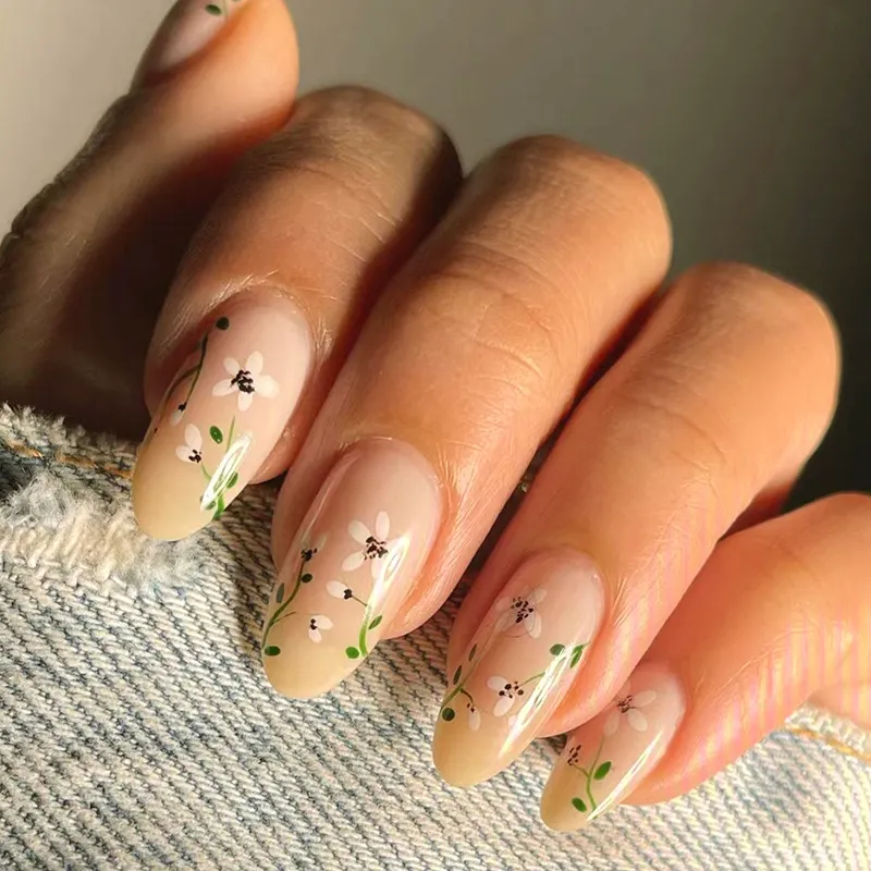 Churchf Churchf Yellow Gradient Retro Flower Flower Nail Round Head Almond Nail Gentle But Human Girl Simple But Elegant Nail