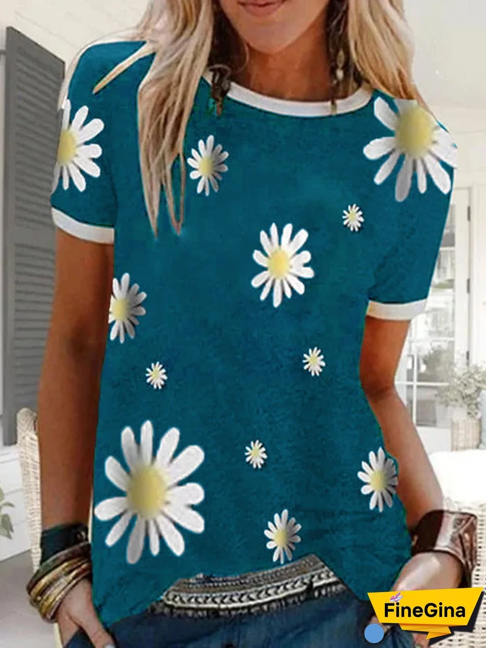 Black Cotton Round Neck Casual Printed T-shirt