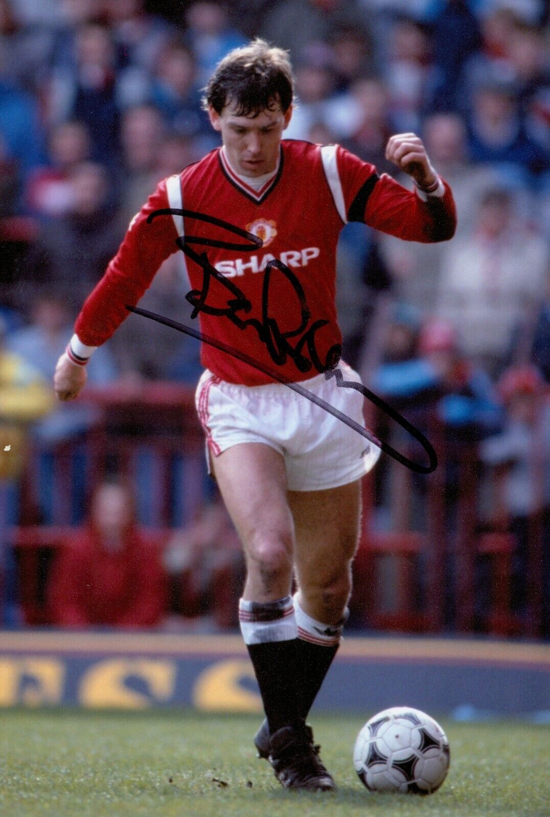 Bryan Robson Signed 6x4 Photo Poster painting Manchester United England Genuine Autograph + COA