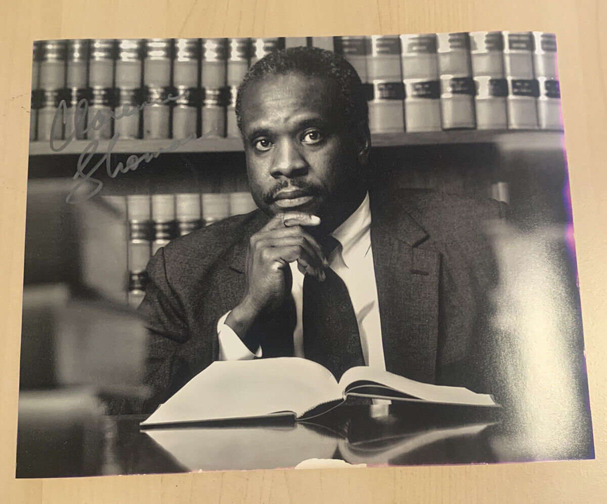 CLARENCE THOMAS HAND SIGNED 8x10 Photo Poster painting SUPREME COURT JUSTICE VERY RARE COA