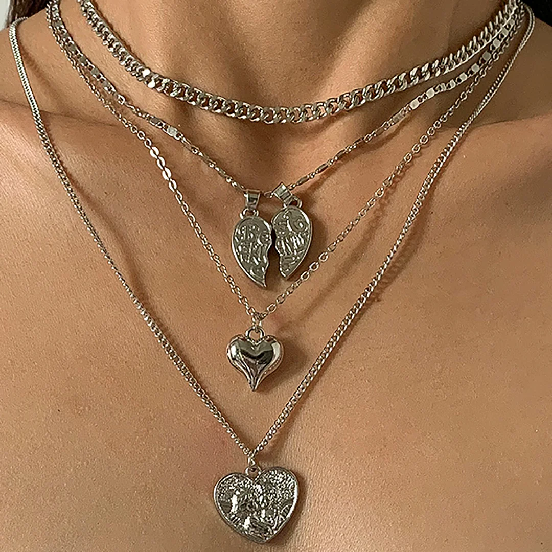 Metal necklace set with multiple chains