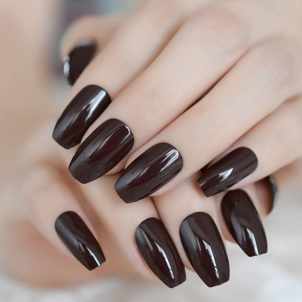 Chocolate False Hand Dummy Press On Nails Full Cover Nail Tips Fingernails Designs Simple Medium Short Coffin Nails Supplying