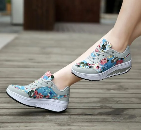 New Fashion Breathable Women's Casual Sports Shoes Women Wedge With Thick Sole Rocking Shoes Women Sneakers Zapatillas Mujer